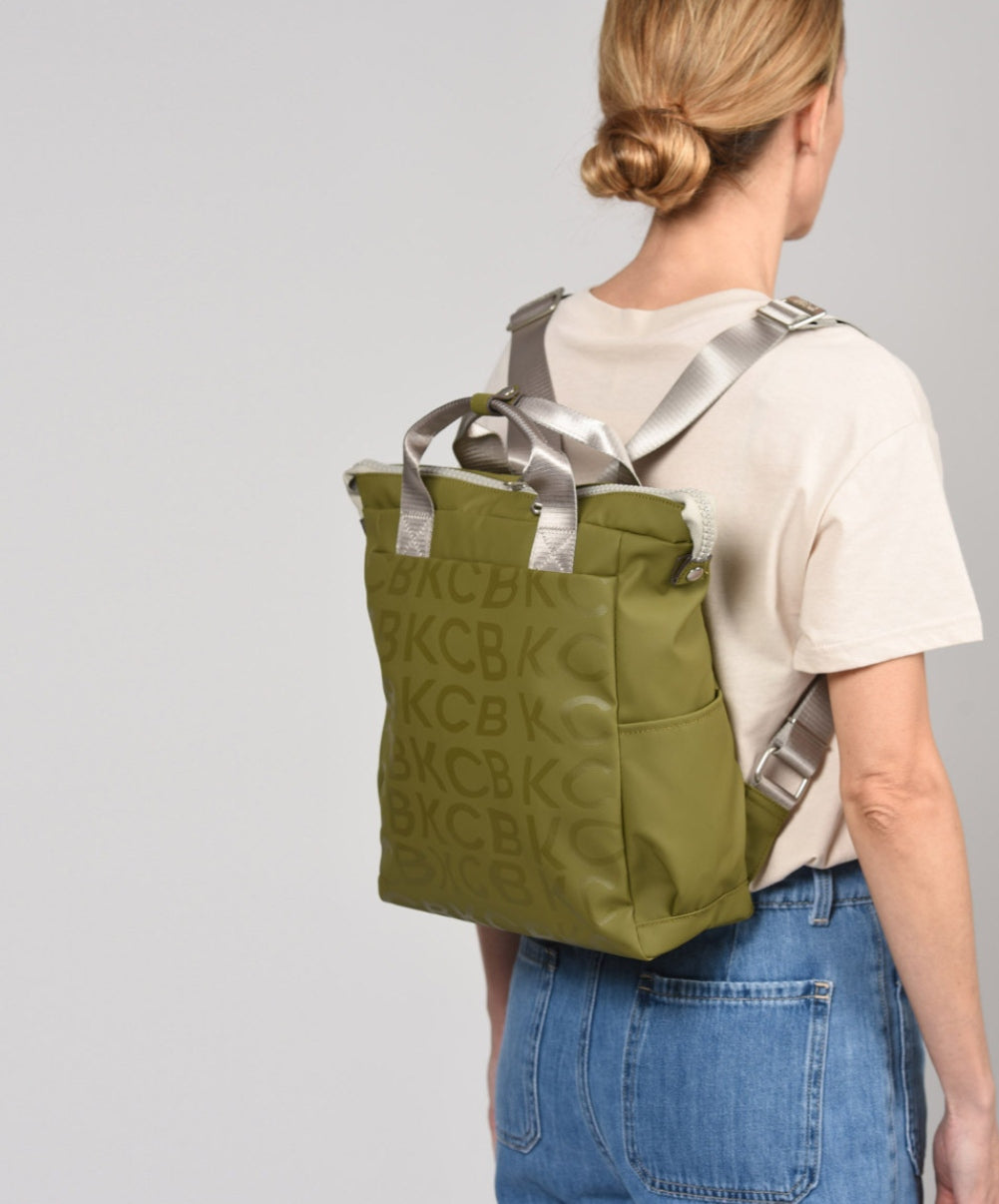 Mochila mediana Stamp